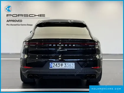 PORSCHE CAYENNE 3.0 COUPE