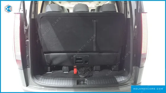 HYUNDAI STARIA L3.5 LOUNGE 9-SEATER