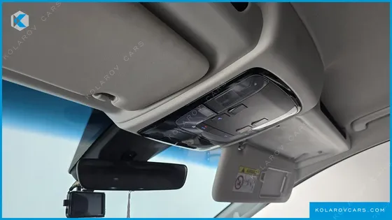 HYUNDAI STARIA L3.5 CARGO 5-SEATER
