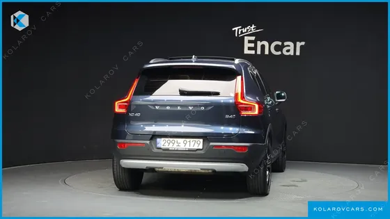 VOLVO XC40 B4 INSCRIPTION
