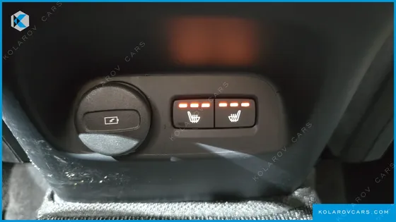 VOLVO XC40 B4 INSCRIPTION