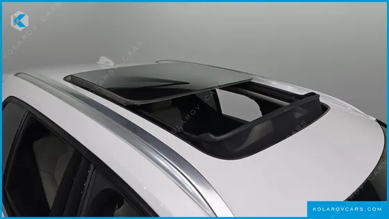 VOLVO XC40 B4 ULTRA BRIGHT