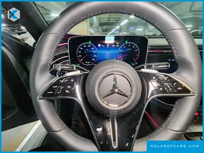 MERCEDES E-CLASS E300 4MATIC EXCLUSIVE