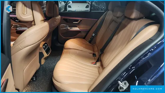 MERCEDES E-CLASS E300 4MATIC EXCLUSIVE