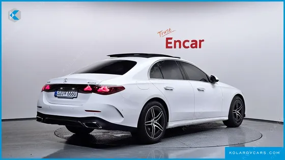MERCEDES E-CLASS E300 4MATIC AMG LINE