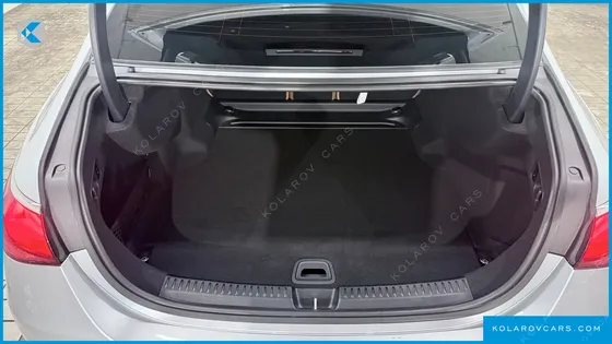 MERCEDES E-CLASS E200 AVANTGARDE