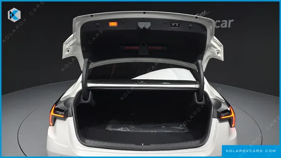 KIA K8 2.5 GASOLINE 2WD