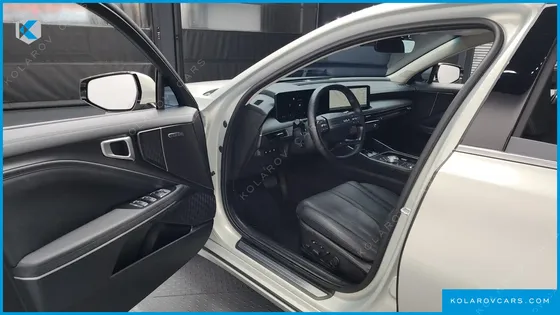KIA K8 2.5 GASOLINE 2WD