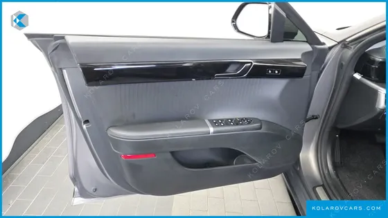 HYUNDAI GRANDEUR 2,5 GASOLINE 2WD