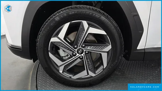 HYUNDAI TUCSON GASOLINE 1.6 TURBO 2WD
