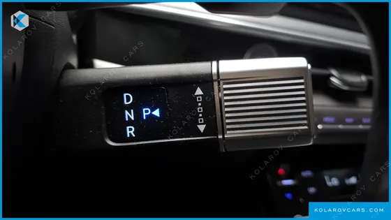 HYUNDAI GRANDEUR 2,5 GASOLINE 2WD