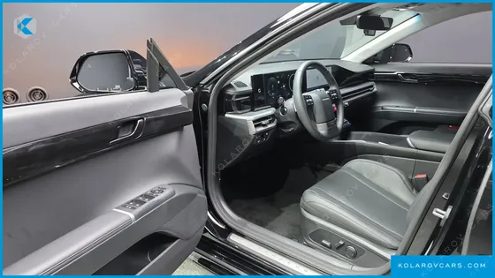 HYUNDAI GRANDEUR 2,5 GASOLINE 2WD