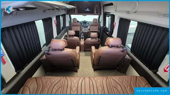 HYUNDAI SOLATI 13-SEATER
