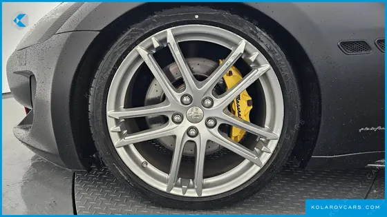 MASERATI GRAN TURISMO 4.7 SPORT
