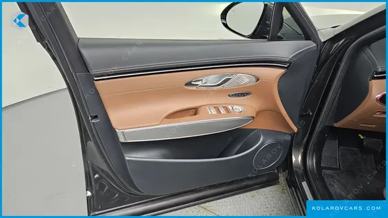 GENESIS GV70 2.5T GASOLINE 2WD