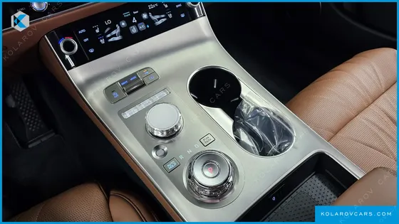 GENESIS GV70 2.5T GASOLINE 2WD