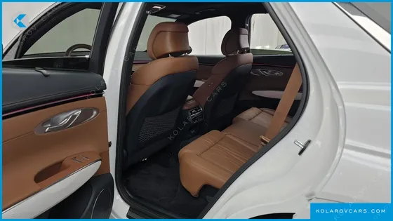 GENESIS GV70 2.5T GASOLINE 2WD