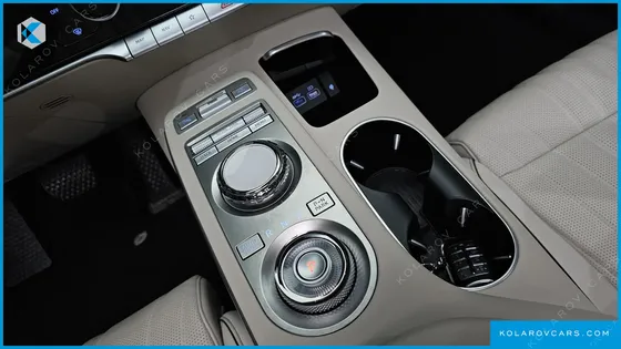 GENESIS GV70 2.5T GASOLINE AWD
