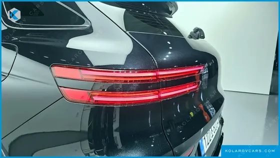 GENESIS GV70 2.5T GASOLINE AWD