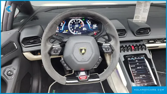 LAMBORGHINI HURACAN LP640-4 EVO SPYDER