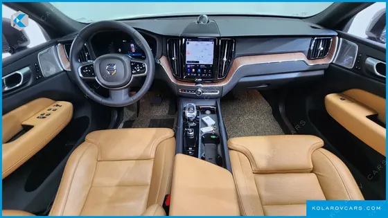 VOLVO XC60 B5 ULTIMATE BRIGHT
