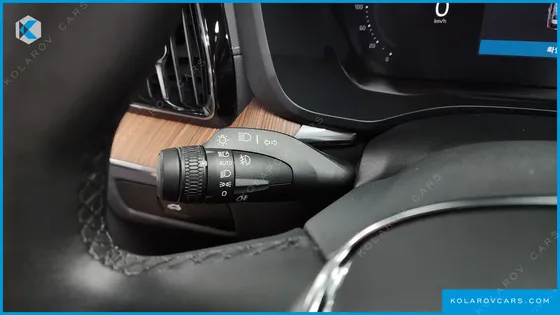 VOLVO XC60 B5 ULTIMATE BRIGHT