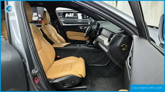 VOLVO XC60 T6 INSCRIPTION