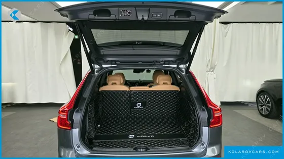 VOLVO XC60 T6 INSCRIPTION