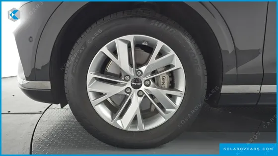 GENESIS GV70 2.5T GASOLINE 2WD