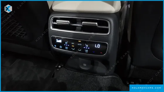 GENESIS GV70 2.5T GASOLINE 2WD