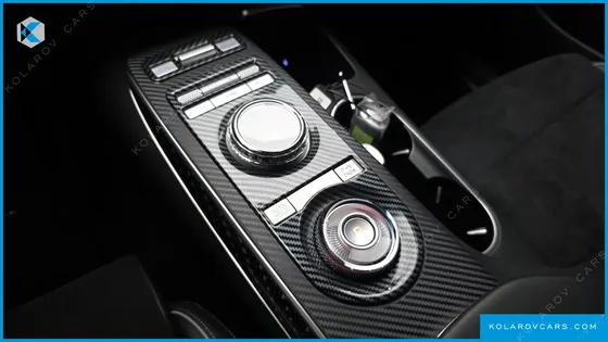 GENESIS GV70 2.5T GASOLINE 2WD
