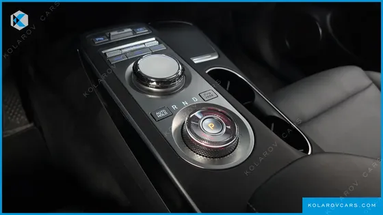 GENESIS GV70 2.5T GASOLINE AWD