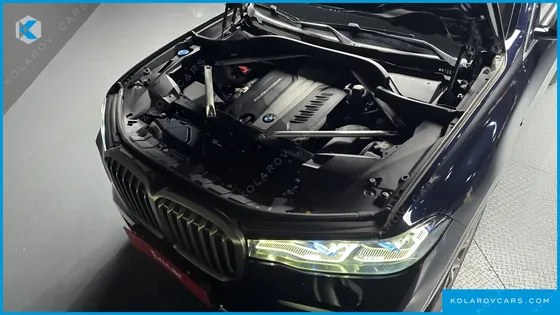 BMW X7 M50D