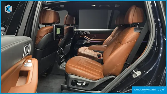 BMW X7 M50D