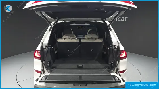BMW X7 M50I 6STR