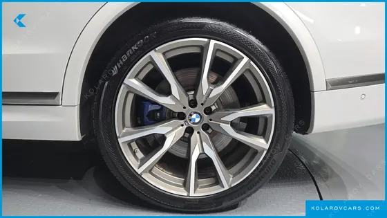 BMW X7 M50I 6STR
