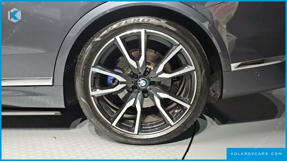 BMW X7 XDRIVE 30D M SPORT 6 STR