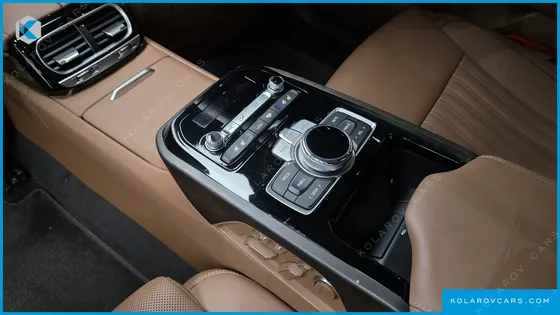 GENESIS G90 5.0 AWD