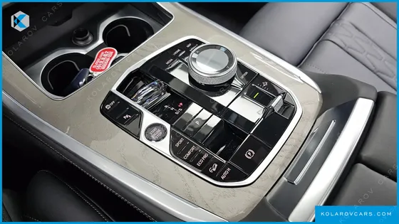 BMW X7 XDRIVE 40I DESIGN PURE EXCELLENCE 7-SEATER