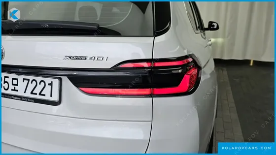 BMW X7 XDRIVE 40I DESIGN PURE EXCELLENCE 7-SEATER