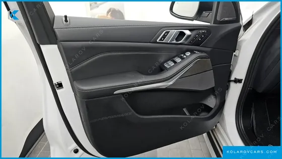BMW X7 XDRIVE 40I DESIGN PURE EXCELLENCE 7-SEATER