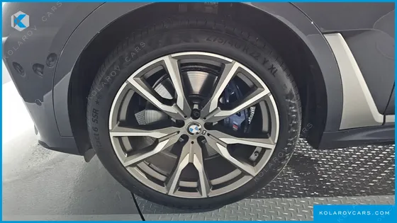 BMW X7 M50I 6STR