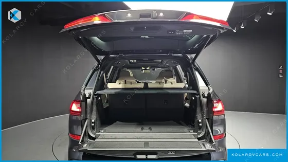 BMW X7 M50I 6STR