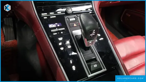 PORSCHE PANAMERA 3.0 AWD