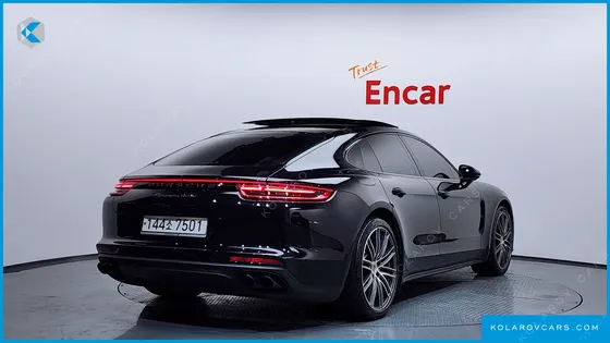 PORSCHE PANAMERA 4.0 TURBO