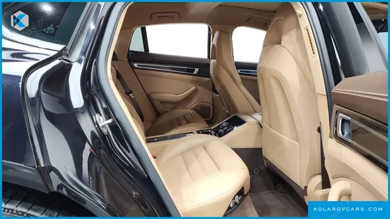 PORSCHE PANAMERA 4.0 TURBO