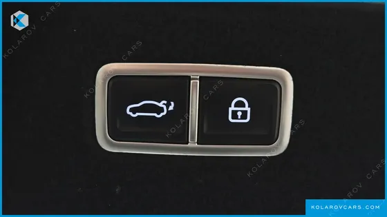 GENESIS G90 GASOLINE 3.5 TURBO E-S/C AWD