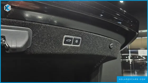 GENESIS G90 GASOLINE 3.5 TURBO AWD