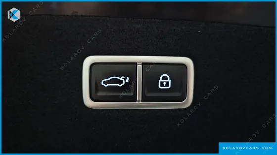 GENESIS G90 GASOLINE 3.5 TURBO E-S/C AWD LWB