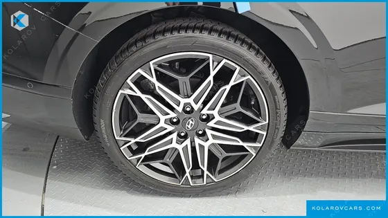 HYUNDAI GRANDEUR EXCLUSIVE